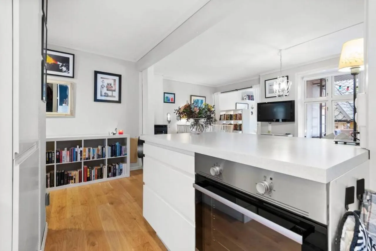 Dinbnb Homes I Family Friendly Home In Historical Sandviken Bergen