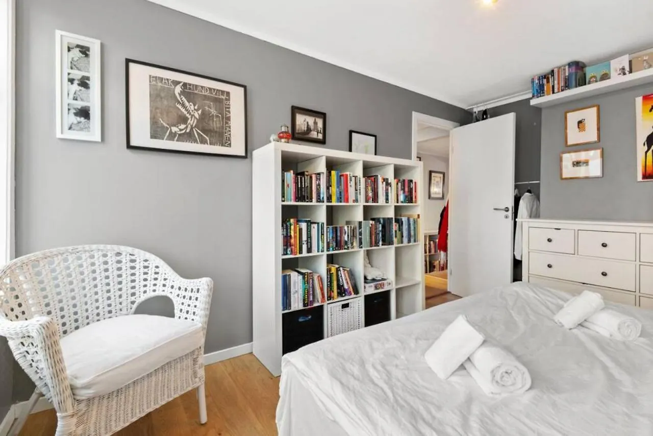 Lägenhet Dinbnb Homes I Family Friendly Home In Historical Sandviken Bergen