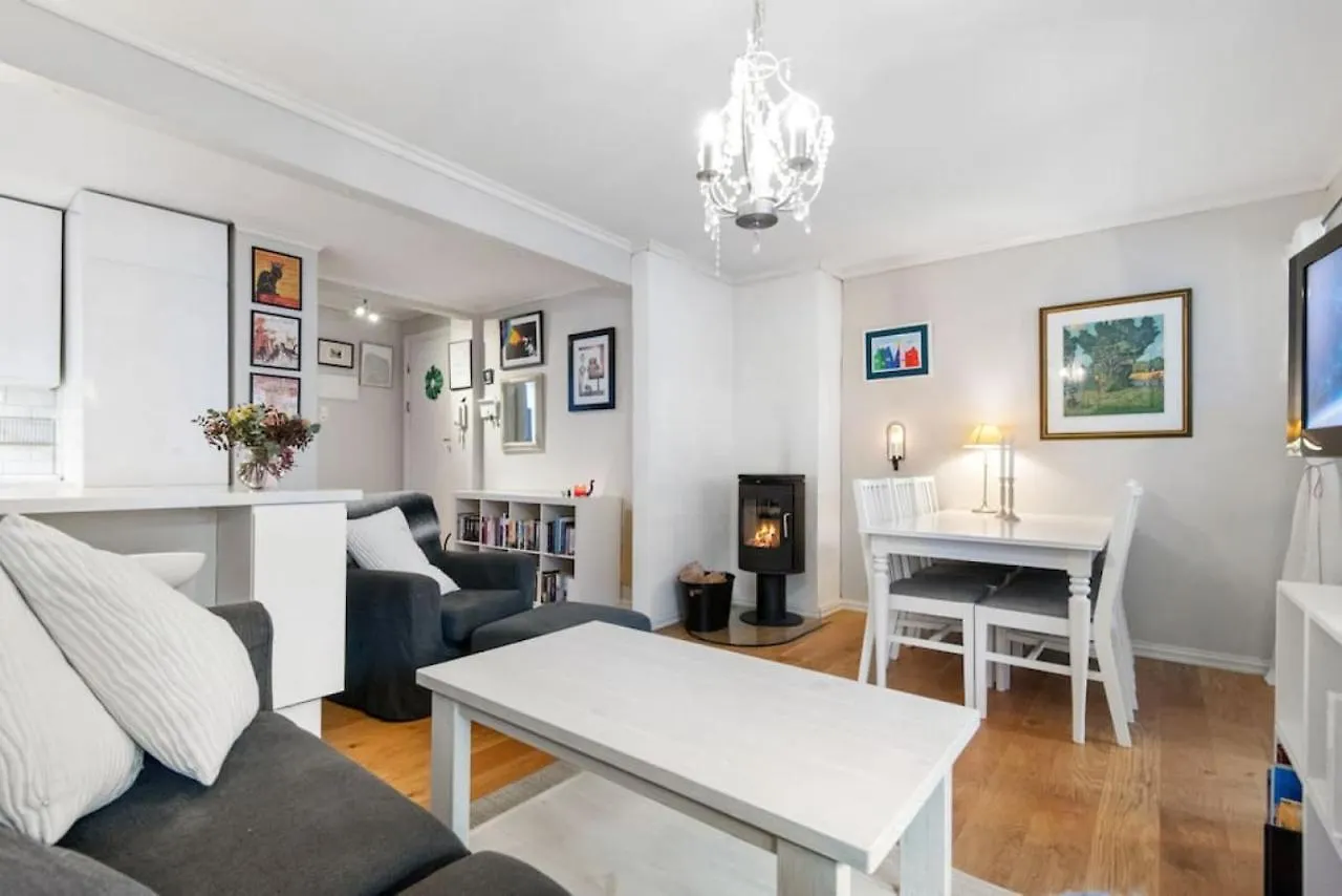 Lägenhet Dinbnb Homes I Family Friendly Home In Historical Sandviken Bergen
